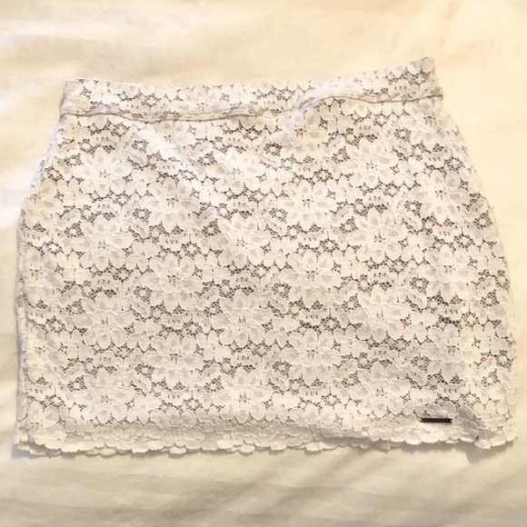 Abercrombie lace skirt - Picture 3 of 3
